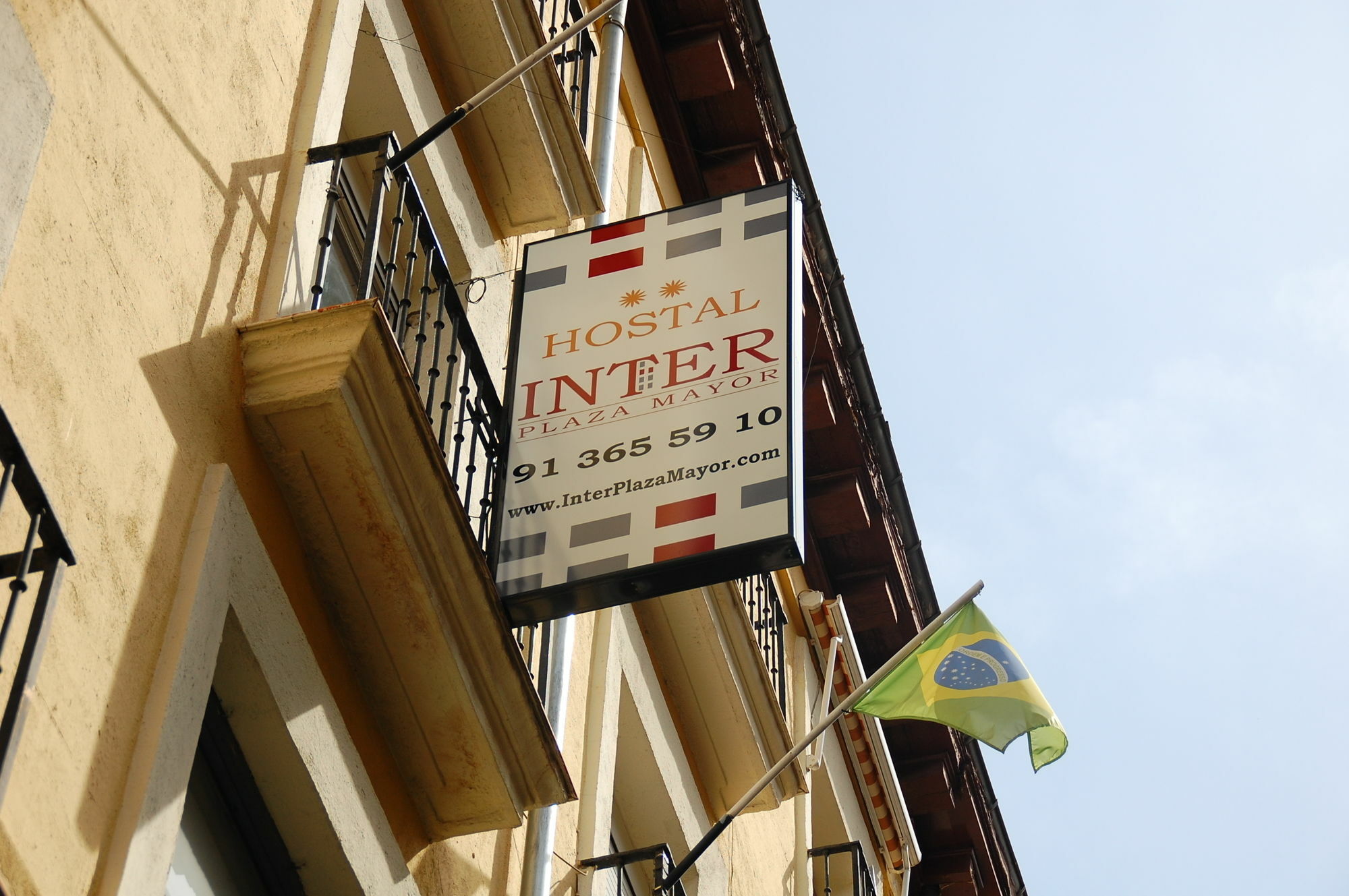 Hostal Inter Plaza Mayor Auto Check In Madrid Buitenkant foto